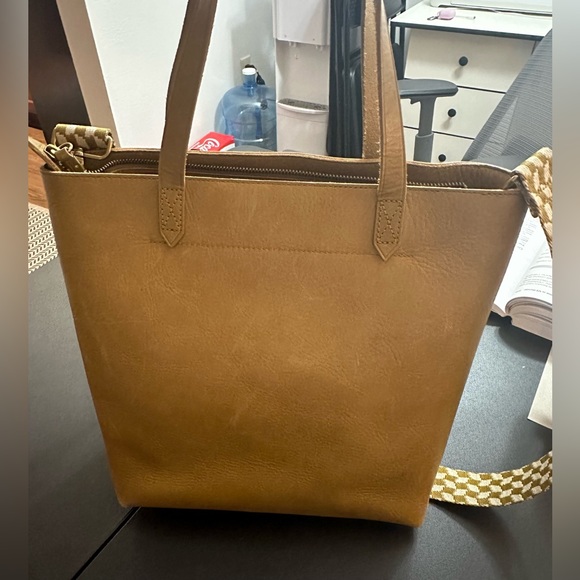 Madewell Medium Zip Top Transport Tote- Limited Edition - Picture 5 of 6